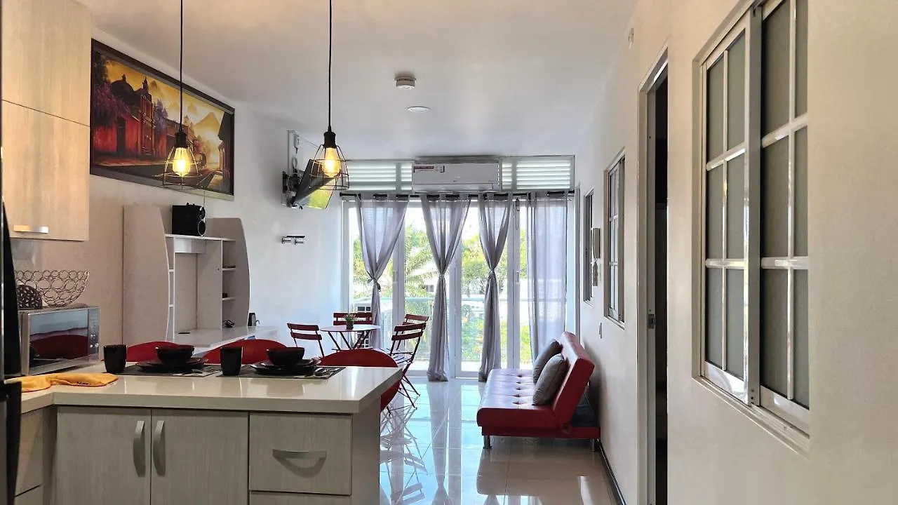 Apartamentos Coloridos: Cómodos Condominios cerca de Panamericanas Cali Apartment